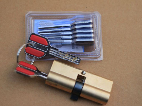 浦北24小时上门开锁公司